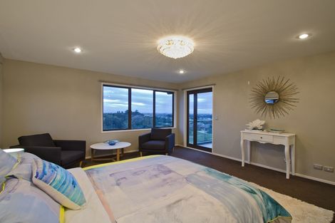 Photo of property in 18 Galaxy Place, Welcome Bay, Tauranga, 3112