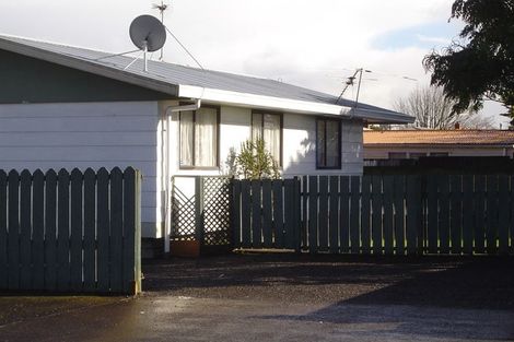 Photo of property in 2/36 Valentine Street, Papakura, 2110
