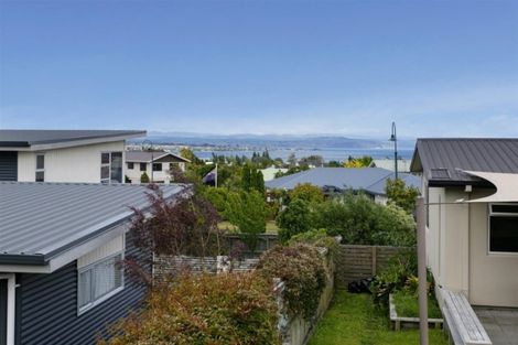 Photo of property in 22 Luberon Way, Nukuhau, Taupo, 3330