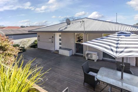Photo of property in 2/140 Hay Street, Bromley, Christchurch, 8062