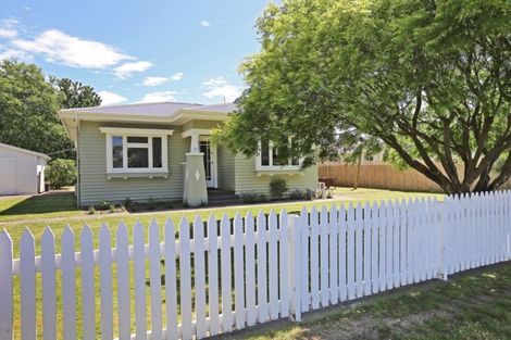 Photo of property in 102 Sylvan Road, Parkvale, Hastings, 4122