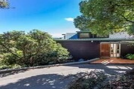 Photo of property in 9 Sherwood Lane, Cashmere, Christchurch, 8022