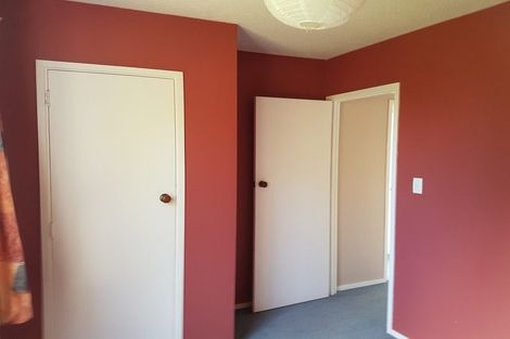 Photo of property in 3 Strack Place, Redwood, Christchurch, 8051