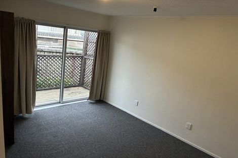 Photo of property in 14 Helena Street, Massey, Auckland, 0614