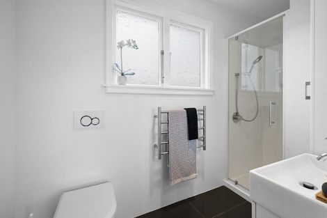 Photo of property in 119a Dyers Pass Road, Cashmere, Christchurch, 8022