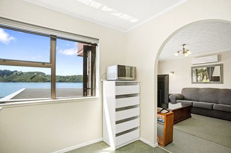Photo of property in 208 Evans Bay Parade, Hataitai, Wellington, 6021