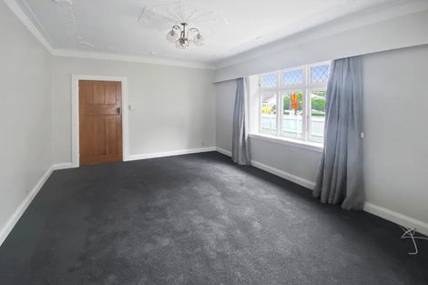 Photo of property in 4 Mahoe Street, Eastbourne, Lower Hutt, 5013