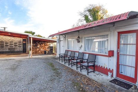 Photo of property in 243 High Street North, Carterton, 5713