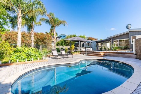 Photo of property in 13 Taranui Place, Mangawhai Heads, Mangawhai, 0505