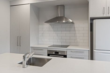 Photo of property in 2/25 Thackeray Street, Hamilton Lake, Hamilton, 3204