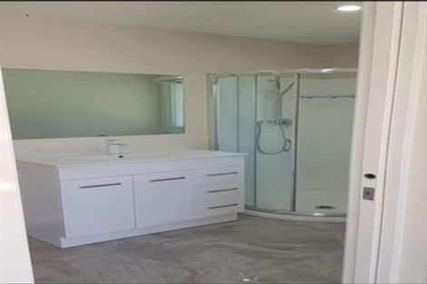 Photo of property in 10 Sequoia Place, Sunnynook, Auckland, 0620