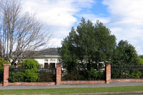 Photo of property in 19 Lansdowne Crescent, Lansdowne, Masterton, 5810