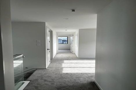 Photo of property in 25 Clara Road, Silverdale, 0932