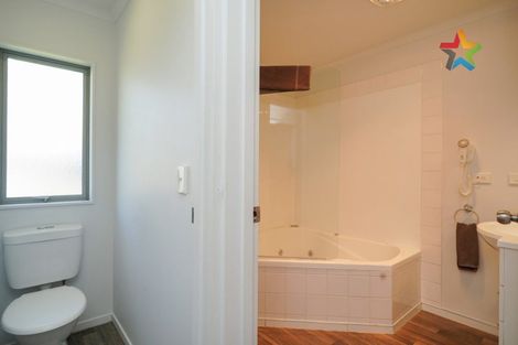 Photo of property in 8a-d Camden Street, Turnbull Thomson Park, Invercargill, 9810