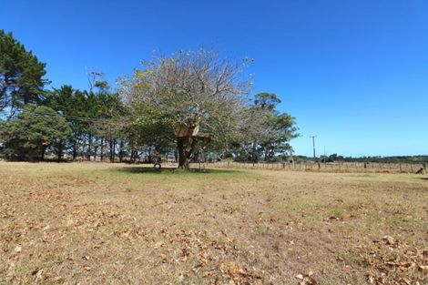 Photo of property in 130 Pairatahi Road, Kaingaroa, Kaitaia, 0483