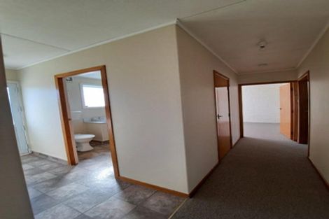 Photo of property in 43a Lismore Street, Strandon, New Plymouth, 4312