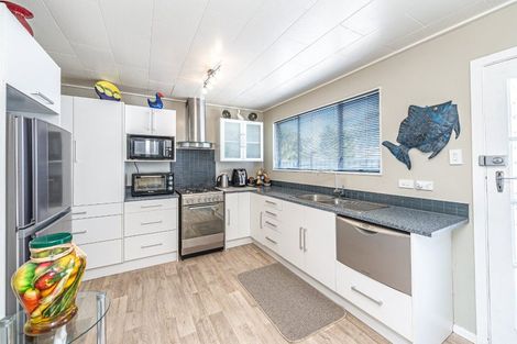 Photo of property in 3/54 Fitzherbert Avenue, Tawhero, Wanganui, 4501