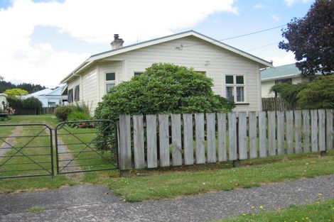 Photo of property in 25 Pitt Street, Raetihi, 4632