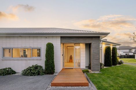 Photo of property in 39 Roy Hilton Drive, Flagstaff, Hamilton, 3210