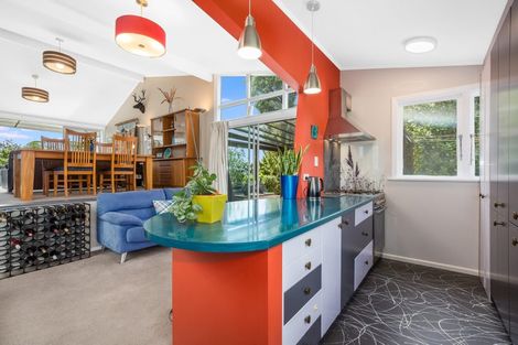 Photo of property in 51 Howard Road, Point Howard, Lower Hutt, 5013