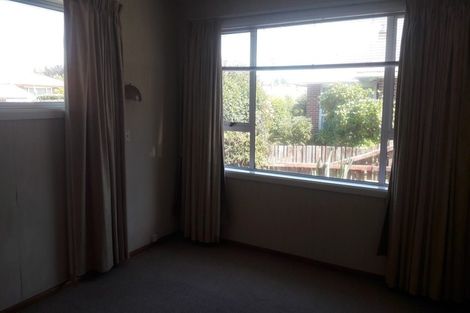 Photo of property in 8 Gladson Avenue, Sockburn, Christchurch, 8042