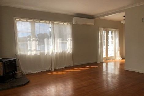 Photo of property in 26a Gazelle Avenue, Beach Haven, Auckland, 0626