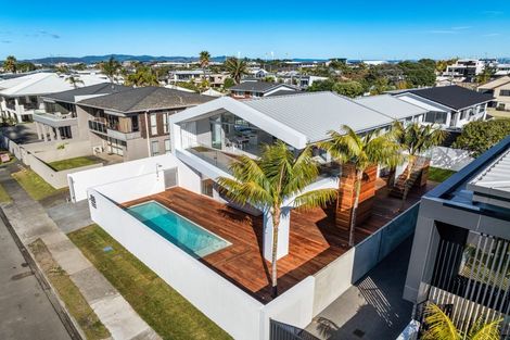 Photo of property in 88 Marine Parade, Mount Maunganui, 3116