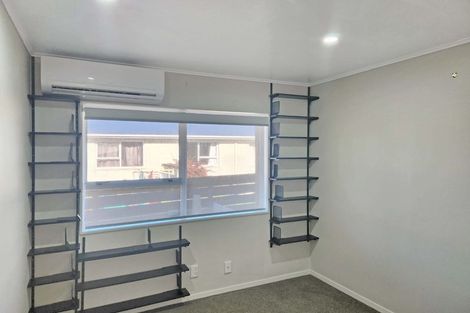 Photo of property in 315 Wellington Road, Wainuiomata, Lower Hutt, 5014