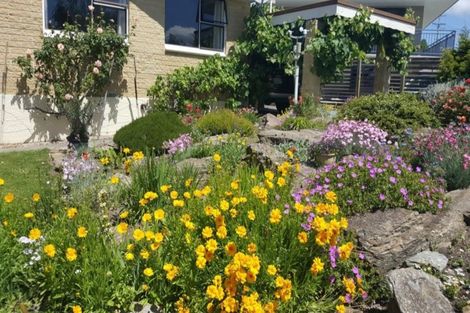 Photo of property in 70 Aronui Road, Bridge Hill, Alexandra, 9320