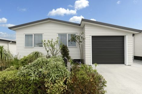 Photo of property in 11 Kamahi Crescent, Papamoa Beach, Papamoa, 3118