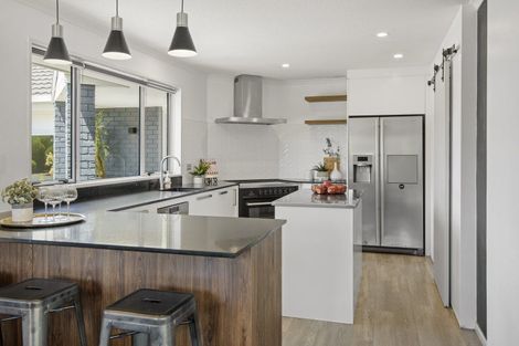 Photo of property in 16 Piako Drive, Darfield, 7571