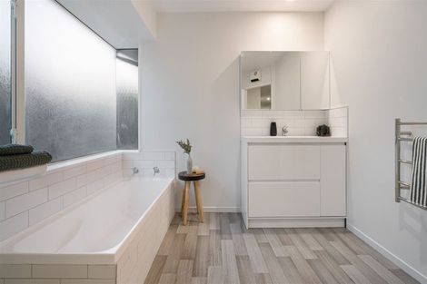 Photo of property in 4 Monterey Place, Parklands, Christchurch, 8083