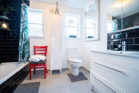 Photo of property in 199a Vogel Street, Roslyn, Palmerston North, 4414