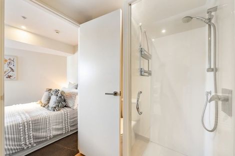 Photo of property in Soho Apartments, 1004/74 Taranaki Street, Te Aro, Wellington, 6011