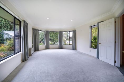 Photo of property in 9 Balcairn Place, Terrace End, Palmerston North, 4410