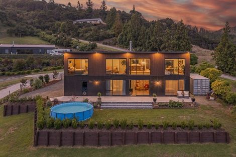 Photo of property in 40 Spikes Way, Whitianga, 3510