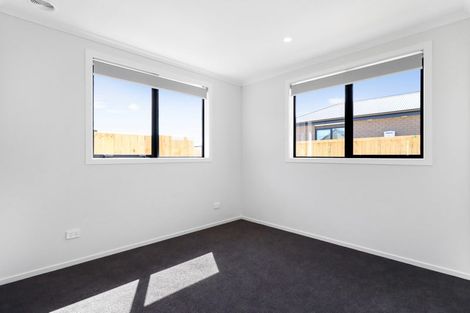 Photo of property in 43 Waruhia Crescent, Rototuna North, 3281