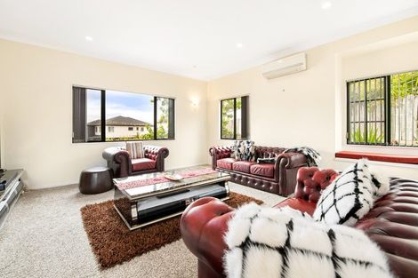 Photo of property in 14 Gerda Place, Ranui, Auckland, 0612