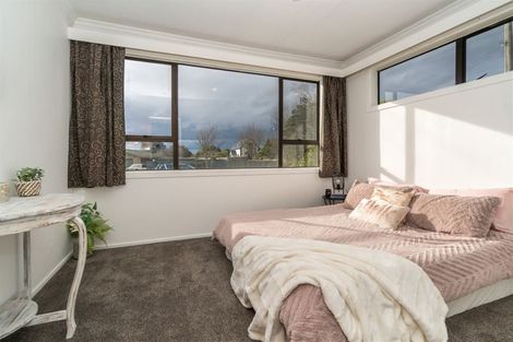 Photo of property in 15 High Street, Milton, 9220