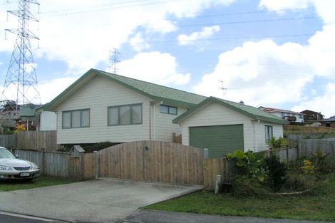 Photo of property in 11 Killygordon Place, Massey, Auckland, 0614