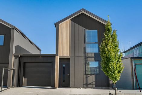 Photo of property in 16 Woods Crescent, Cromwell, 9310