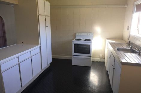 Photo of property in 3/35 Trentham Road, Papakura, 2110