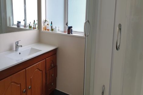 Photo of property in 55 Duncansby Road, Stanmore Bay, Whangaparaoa, 0932