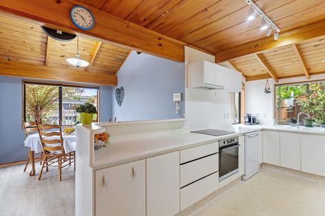 Photo of property in 122 Aberdeen Drive, Dinsdale, Hamilton, 3204