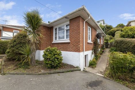 Photo of property in 4 Middleton Road, Kew, Dunedin, 9012