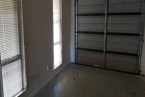 Photo of property in 8/3 Orwell Road, Greenhithe, Auckland, 0632