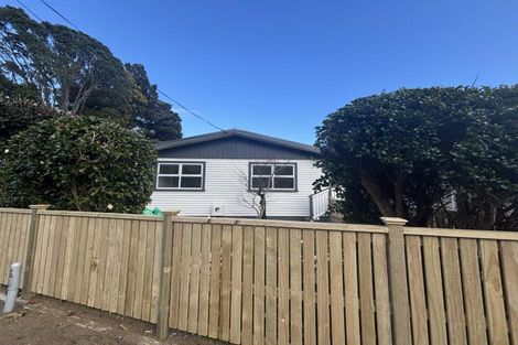 Photo of property in 86 Carrington Street, Lower Vogeltown, New Plymouth, 4310