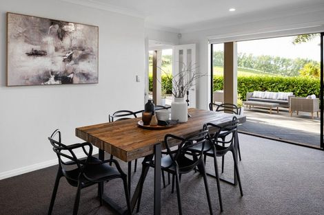 Photo of property in 2 Stonebridge Road, Temple View, Hamilton, 3289