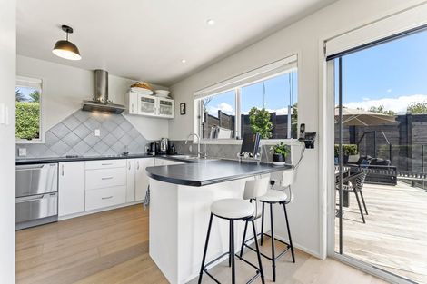 Photo of property in 300 Whangaparaoa Road, Stanmore Bay, Whangaparaoa, 0932