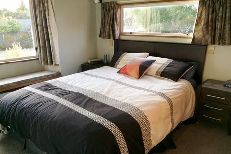Photo of property in 70 Kingston Street, Albert Town, Wanaka, 9305